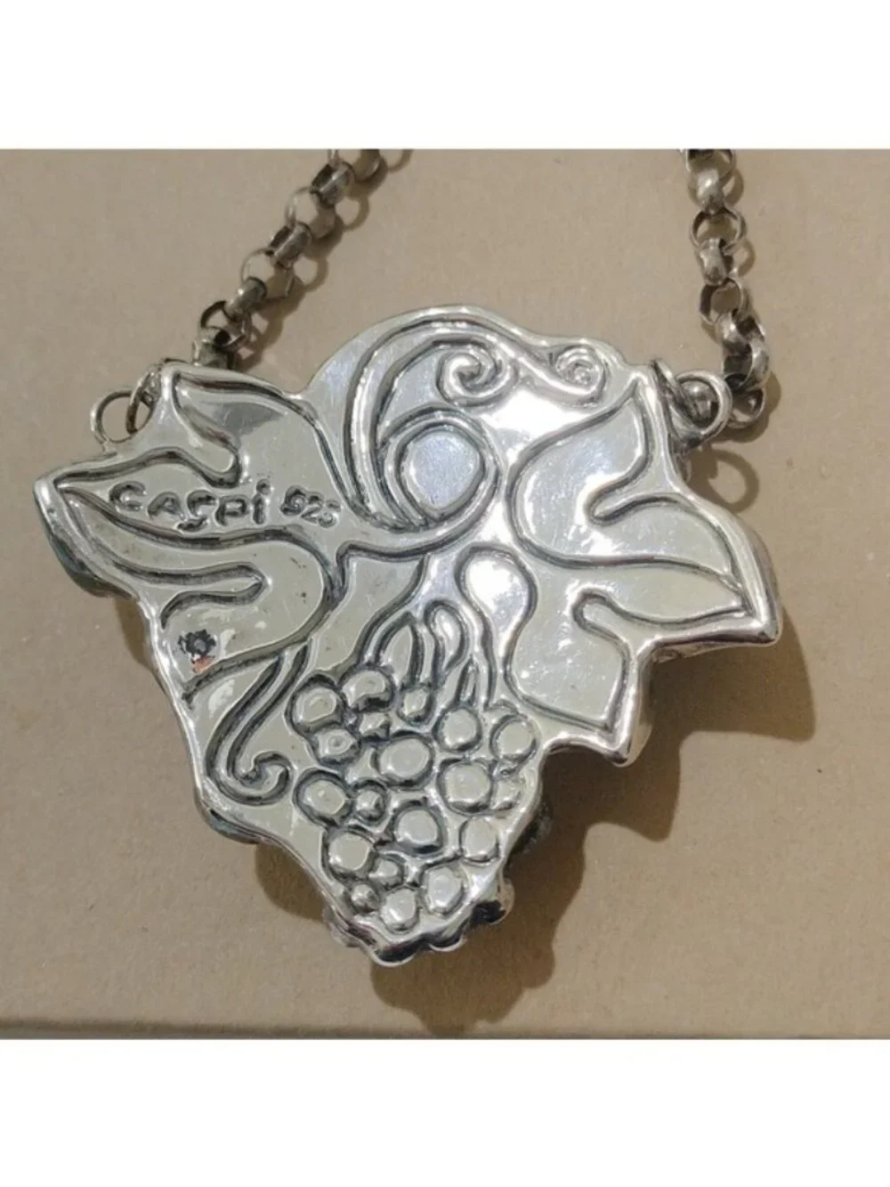 Caspi Judaica Sterling Silver Grape Cluster Wine Decanter Bottle Tag Label